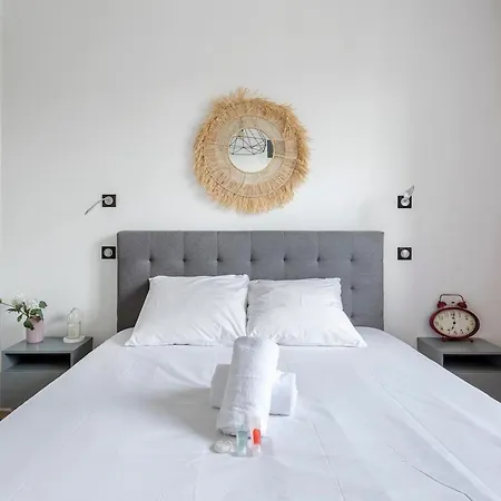 Authentic Charm Quartier Burdeau 1st Апартаменты
